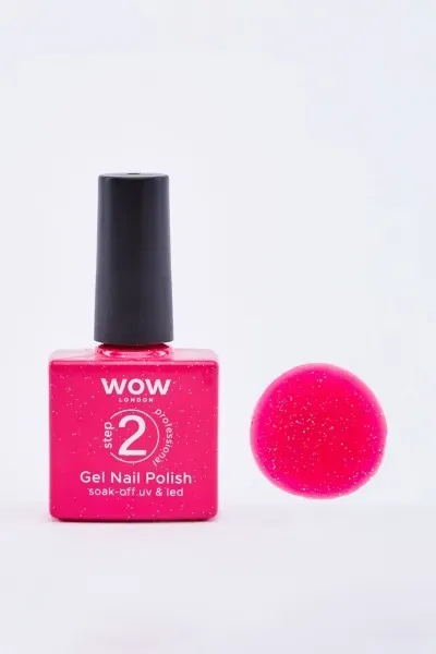 Front of WOW Gel Nail Polish shade 39 bottle with colour swatch