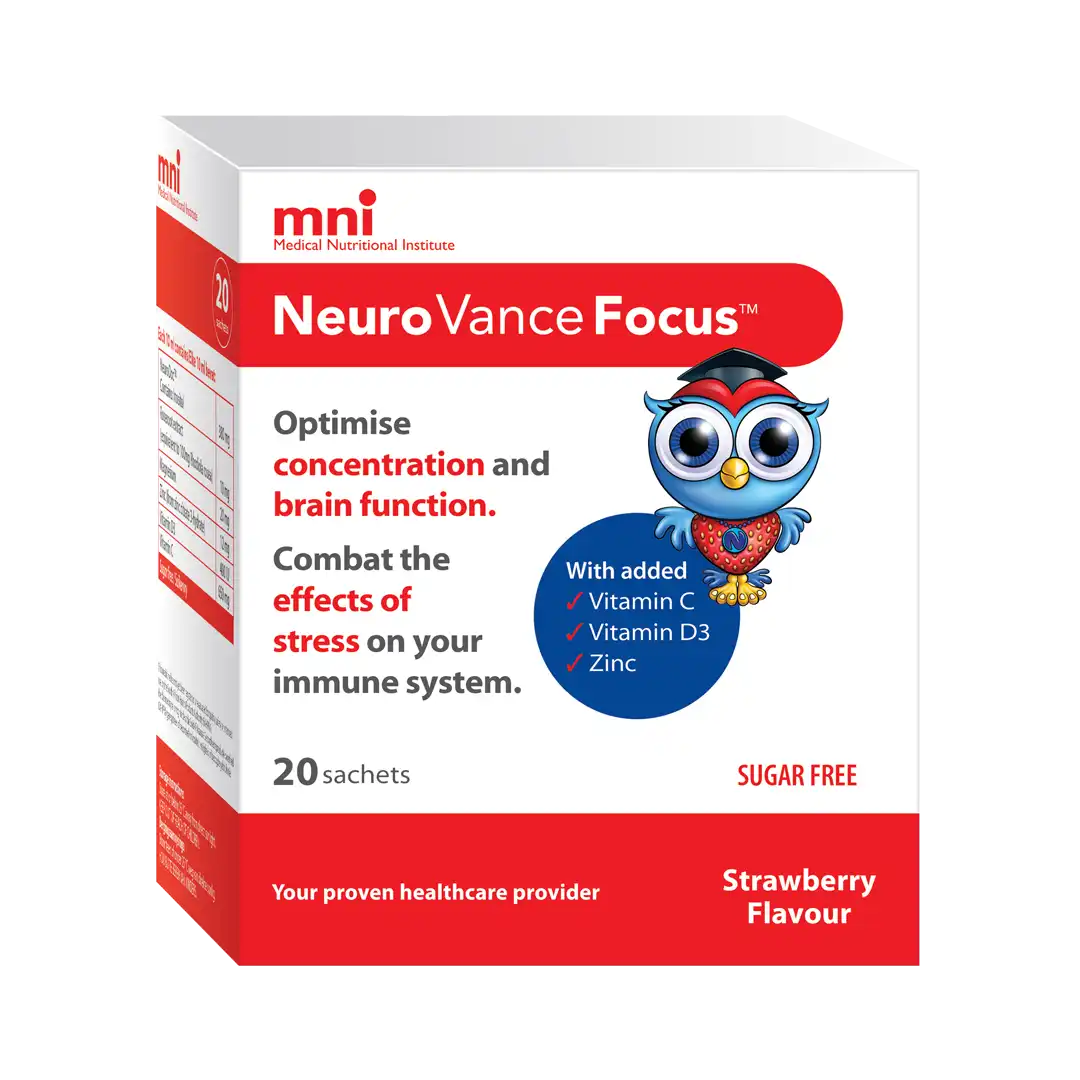 Angled view of MNI NeuroVance Focus Strawberry Flavour box, 20 x 10 ml sachets